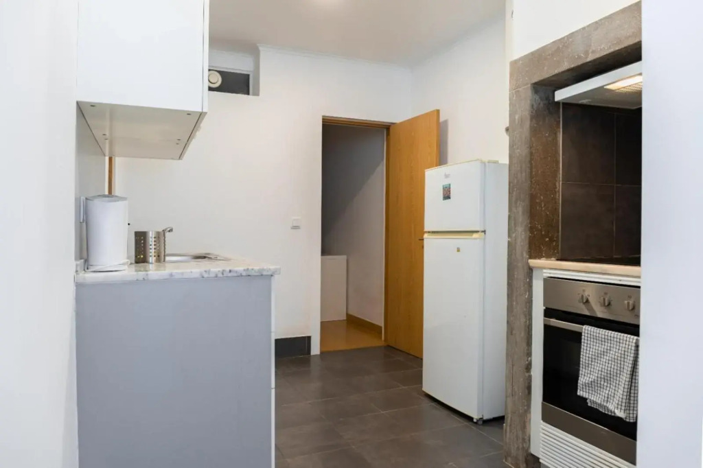 Entrecampos - Two bedroom apartment with Terrace