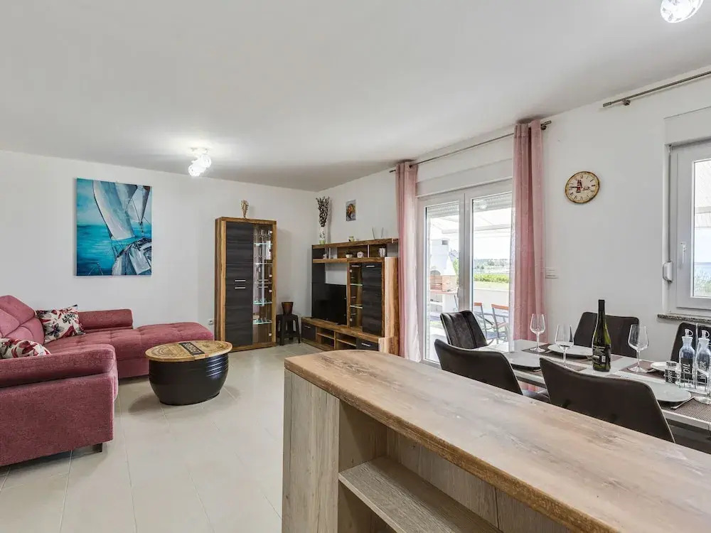 Swanky Holiday Home in Privlaka Near Sea Beach