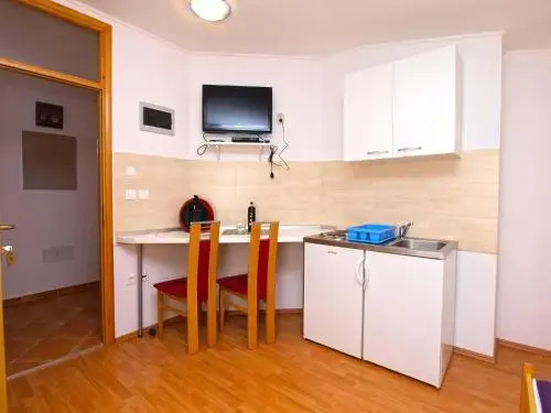 Apartment 1020