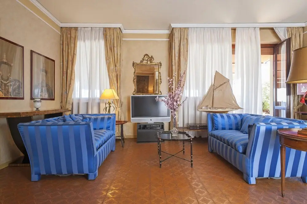 Bocconi – RentClass Faust Penthouse