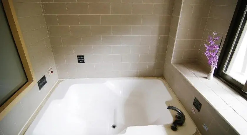 Kyoto Spring Hotel