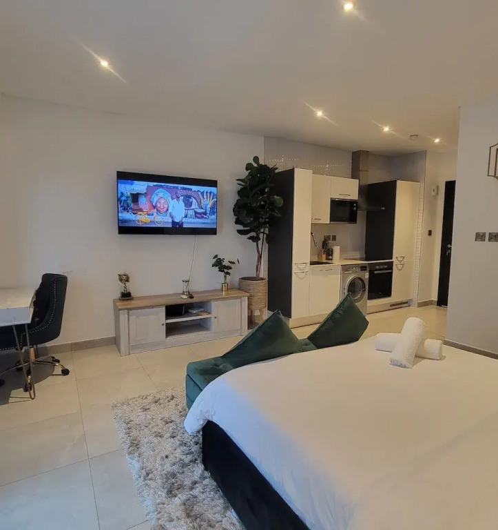 The Signature Executive Apartment