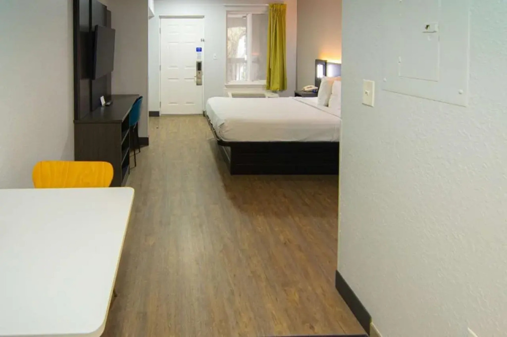 Studio 6 Extended Stay - Coral Springs, FL - Fort  Lauderdale