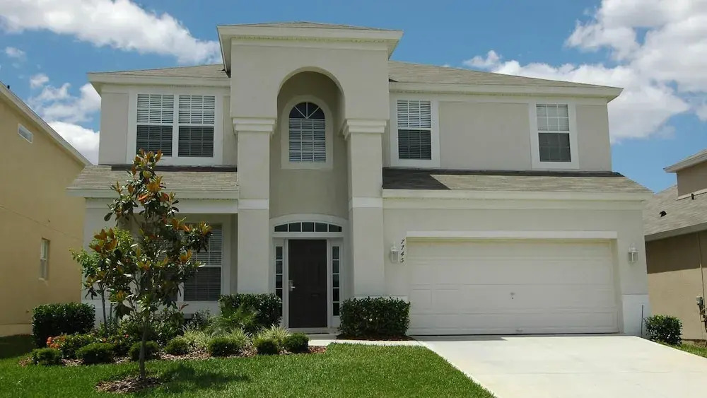 7745 Basnett Circle