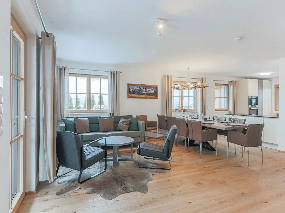 Luxury Villa in Ellmau with Hot Tub