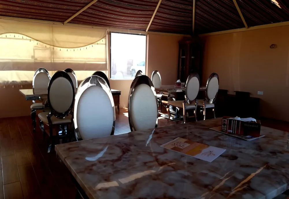 Silent Dunes Camp