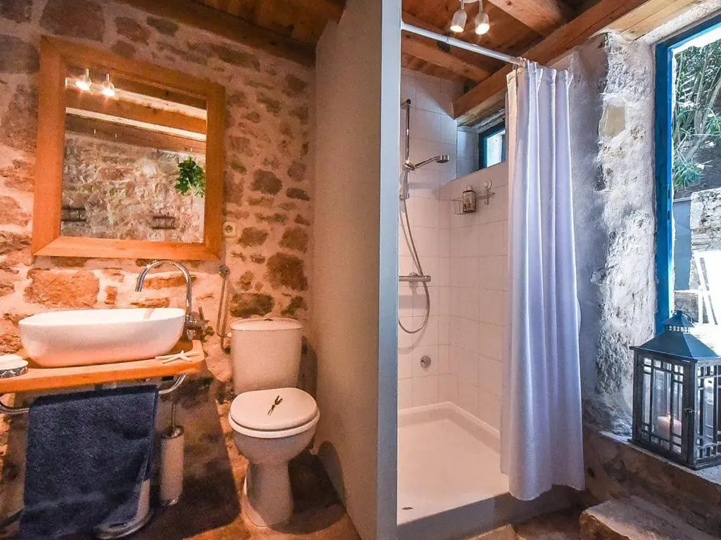 450 year-old house with a garden