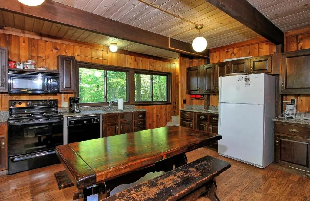 Mountainside Lodge