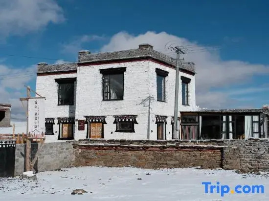 Yaoshan · Muxue Homestay (Tagong Grassland)