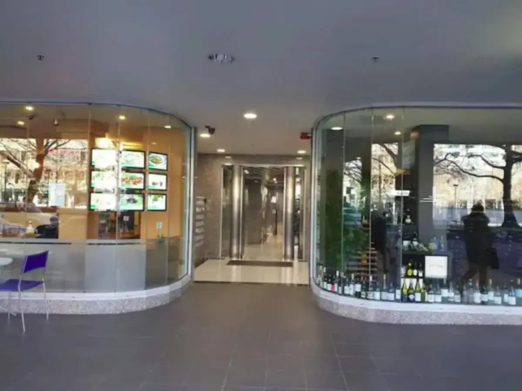 One-bedroom Apartment in the Centre of the City