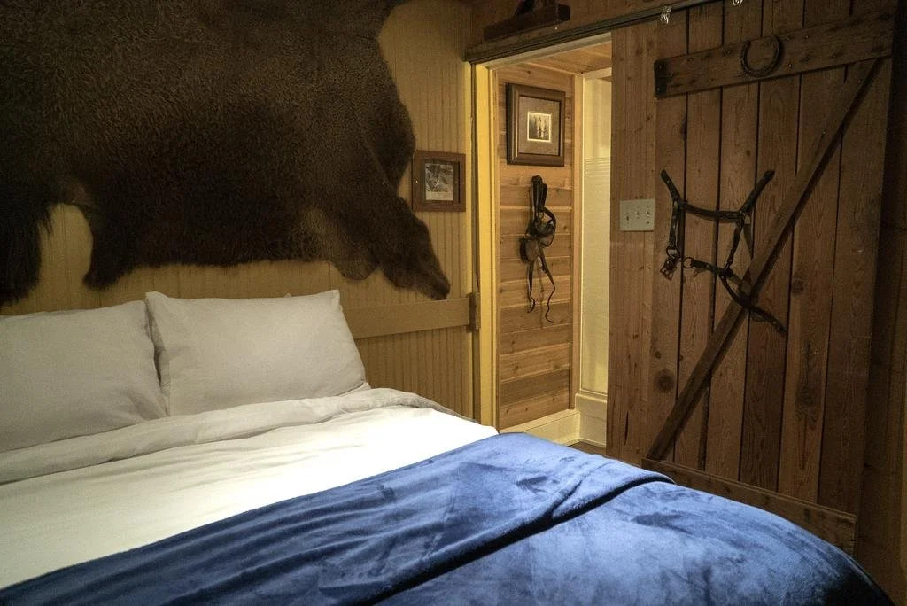 Blue Mountain Lodge Bed & Breakfast