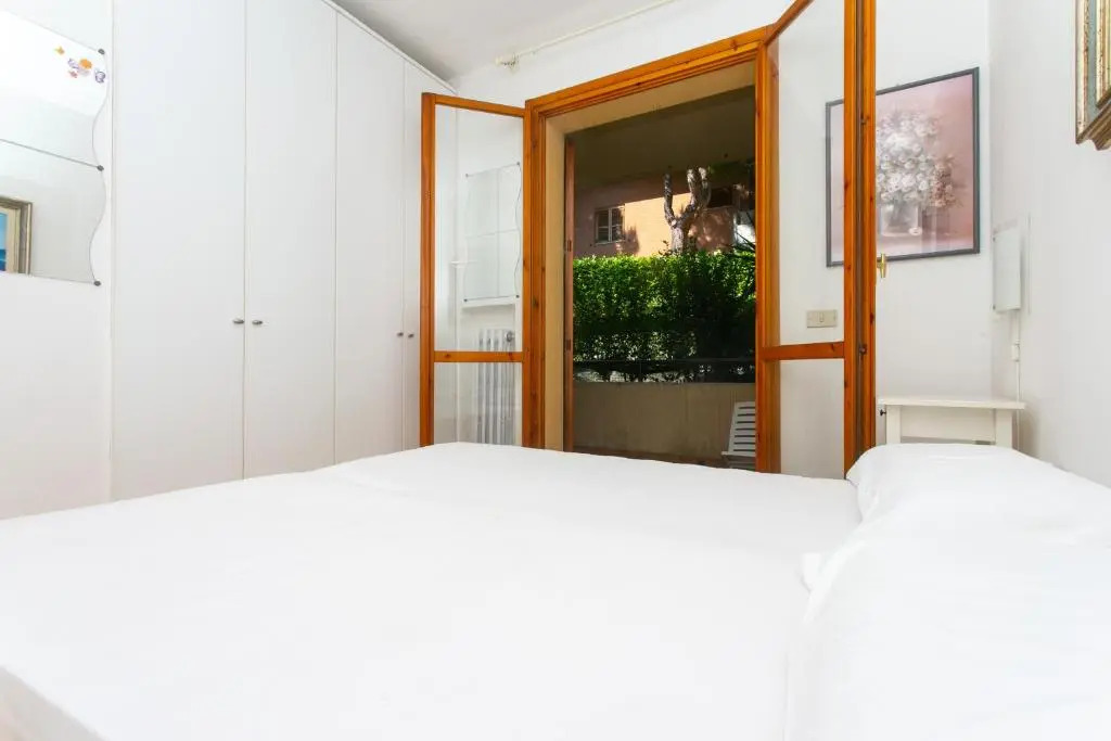 N215 - Numana, trilocale con portico
