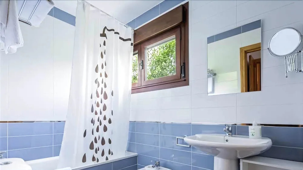 Apartamentos El Caxigu