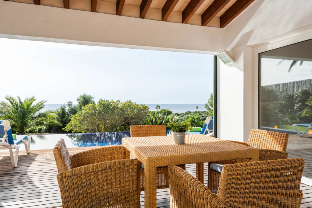 Villa Iris Torret by Escape Home