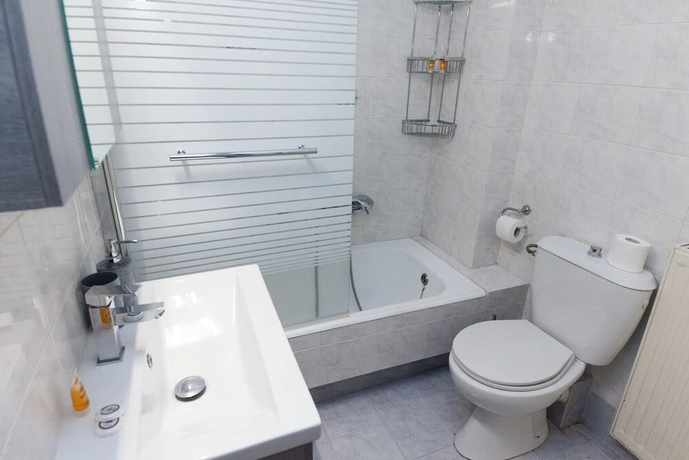 Home Away from Home 2 Bd Apt in Zografou