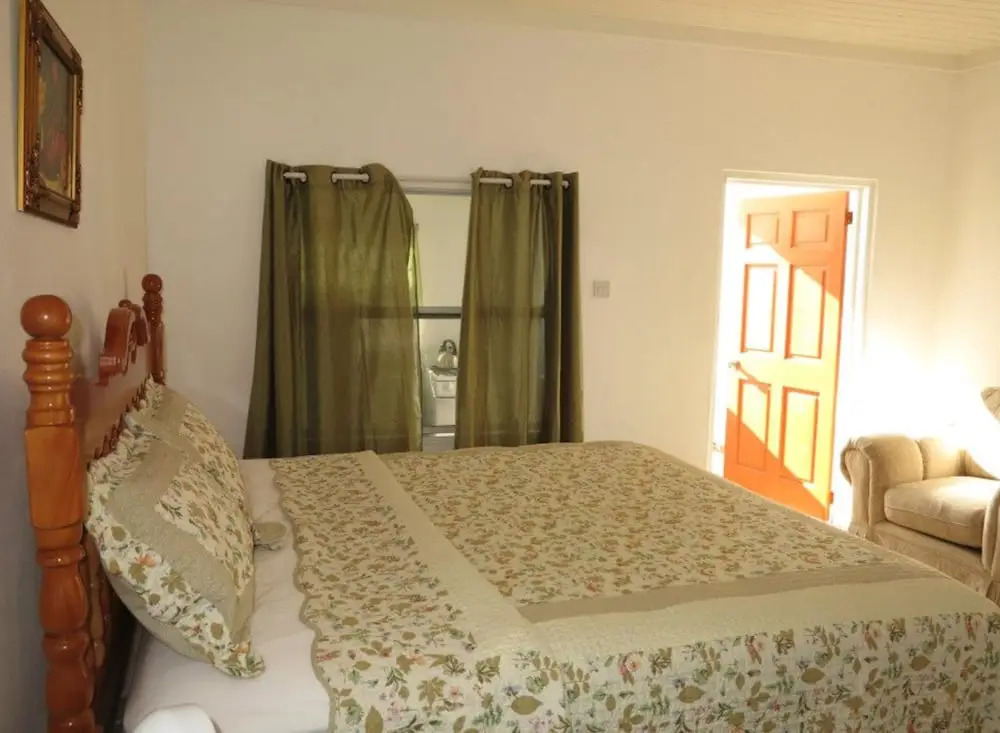 Grand Anse Beach Palace