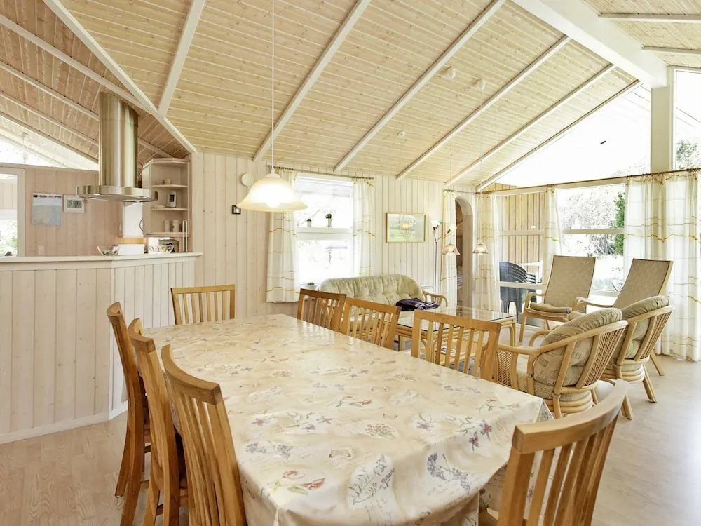 10 Person Holiday Home in Albaek