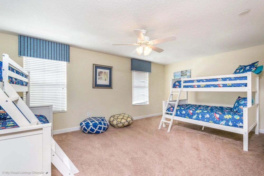 1428 Moonvalley Drive