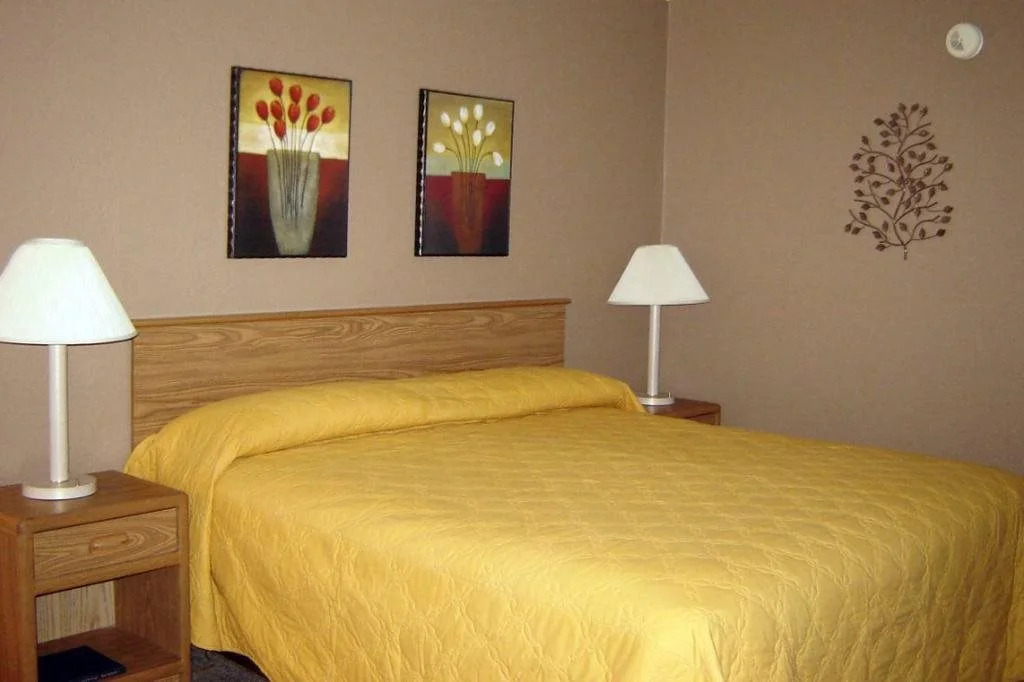 Chanhassen Inn