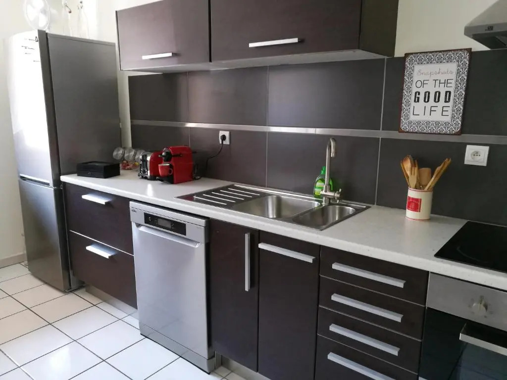 Nicolas I, 53m2, une chambre, parking privé
