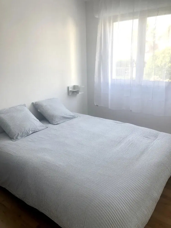 Apartment With one Bedroom in Royan - 800 m From the Beach