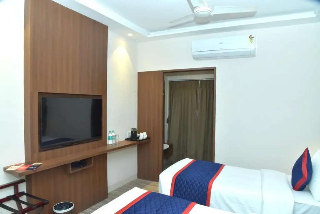 Zip by Spree Hotels Shirdi - Walkable Distance from Sai Baba Temple