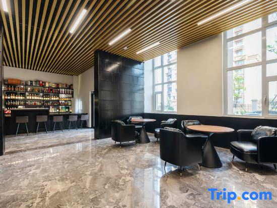 Suisse place Longfor Commercial Street Yangmadao Yantai
