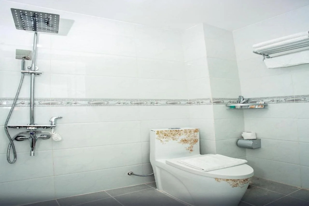 Valentine Spa Hotel - Bui Vien Street