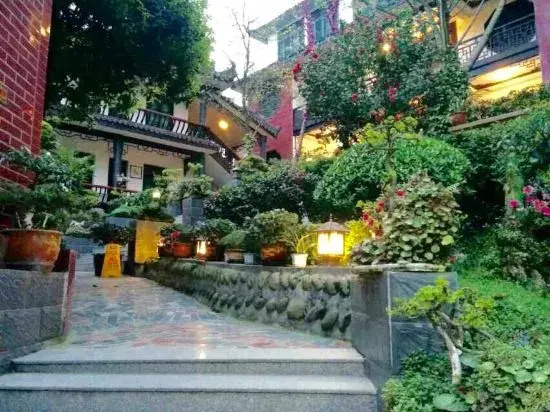 Heming Shanzhuang Yangyiju Hotel