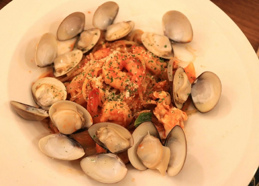 La Fleur BnB & Restaurant