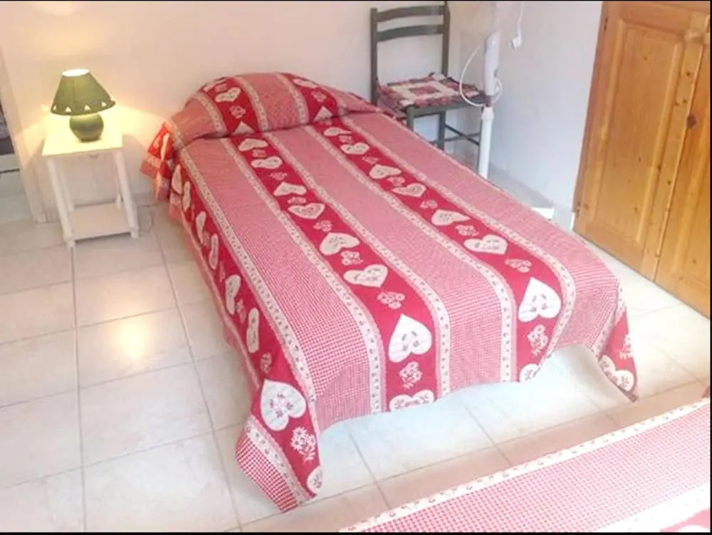 House With 3 Bedrooms in Porto-vecchio, With Enclosed Garden and Wifi