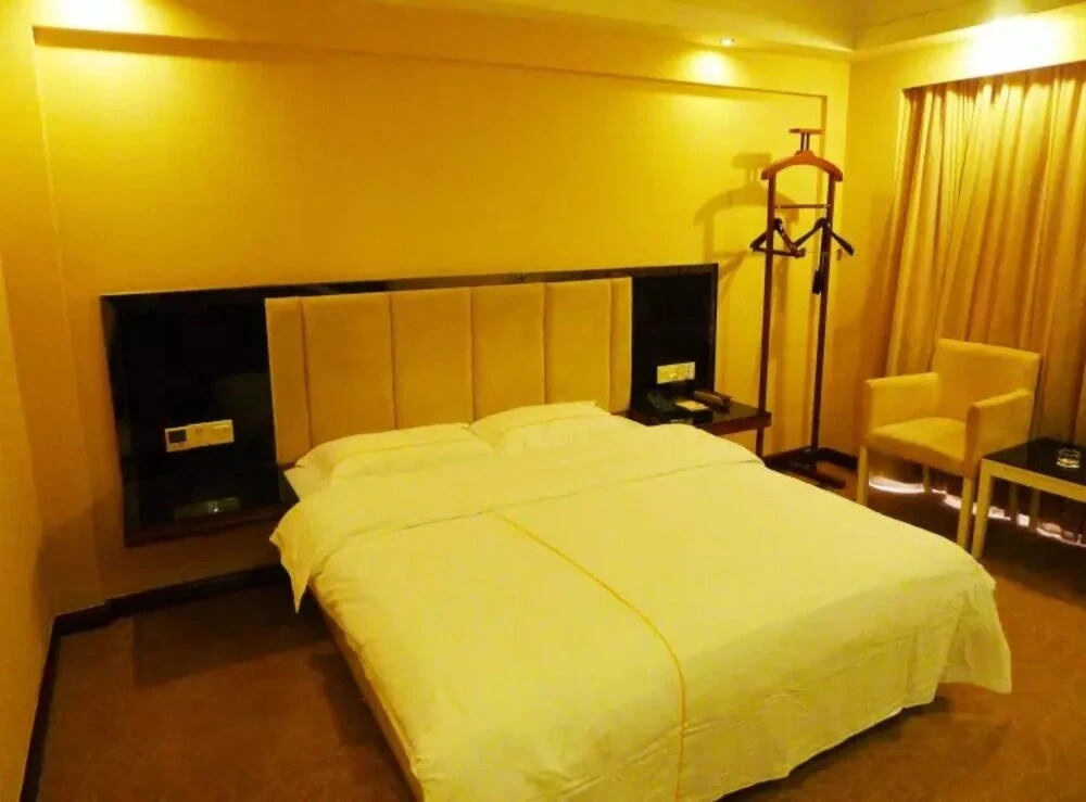 Junyue Hotel
