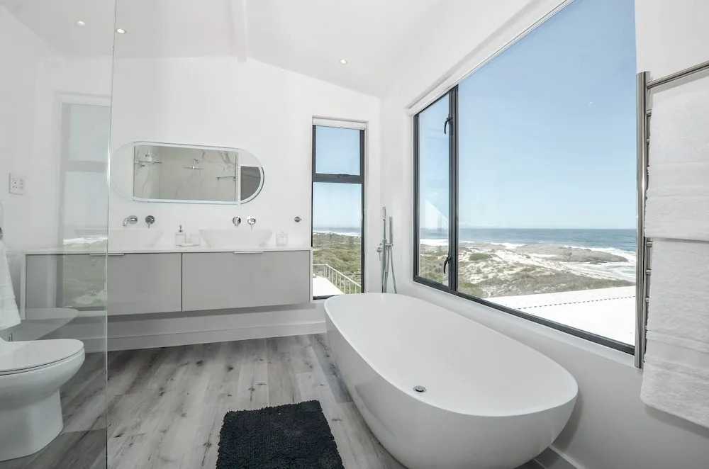 Sandbanks Villa