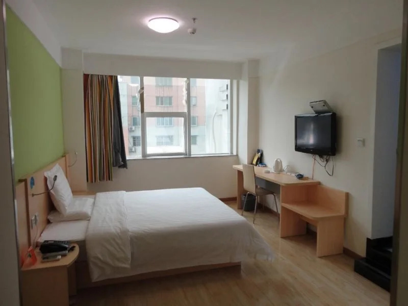 7 Days Inn Taiyuan Chang Feng Street Wal Mart Branch