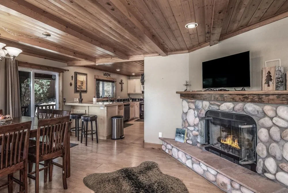 Double Elk Lodge by Ruidoso Vacation Rentals