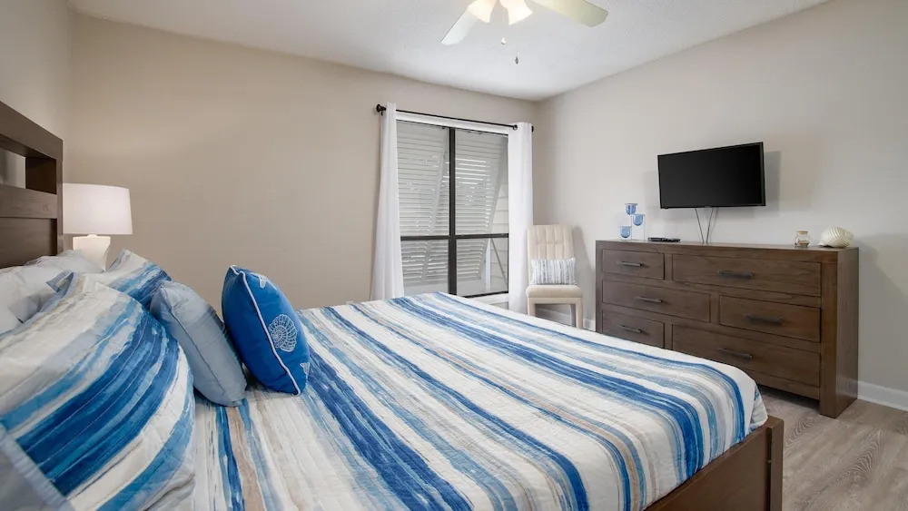 Bayou Village 615* - 2BR 3BA