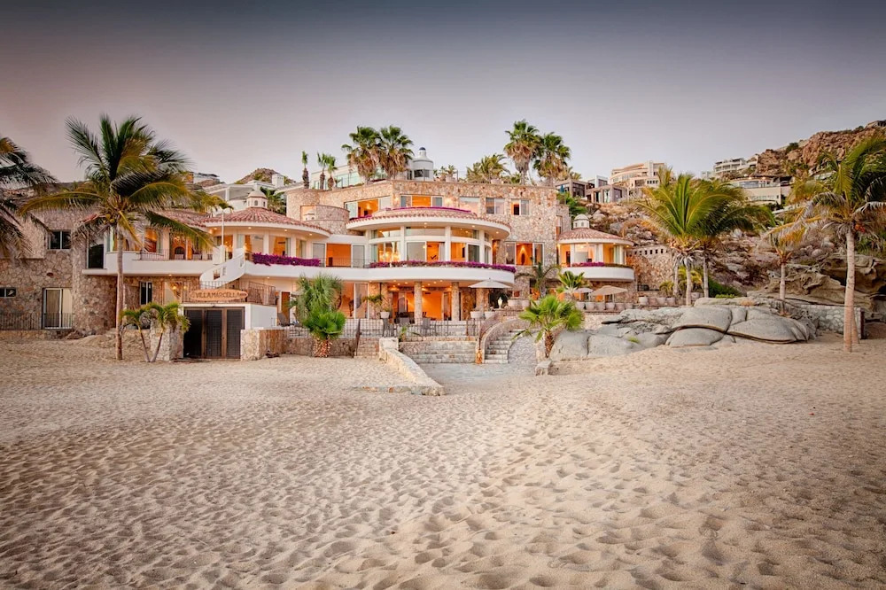 Villa Marcella by Cabo Villas