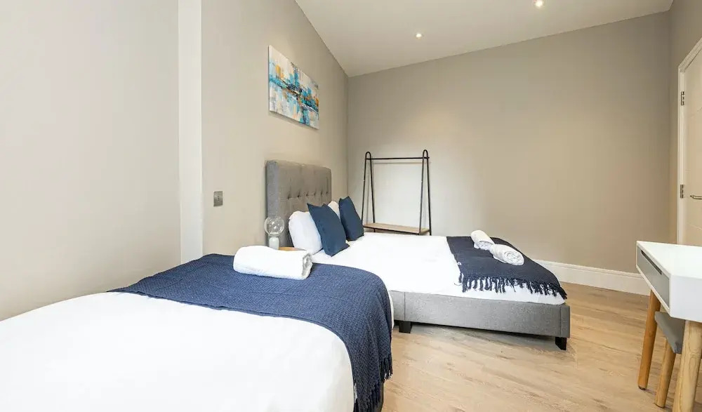 Superb Apartments opposite Edgware Road Station