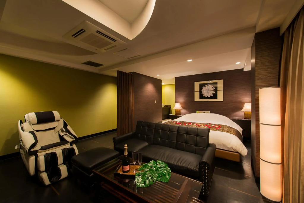 Hotel CUE Machida