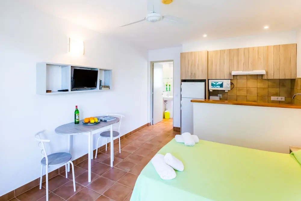 Apartamentos Arenal Playa Menorca