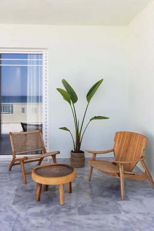 Seafront Luxury Suite