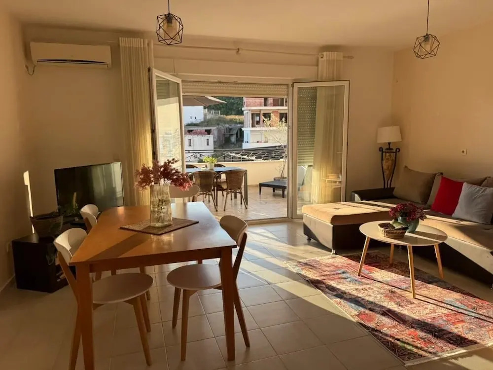 Superior Onebedroom Apartment
