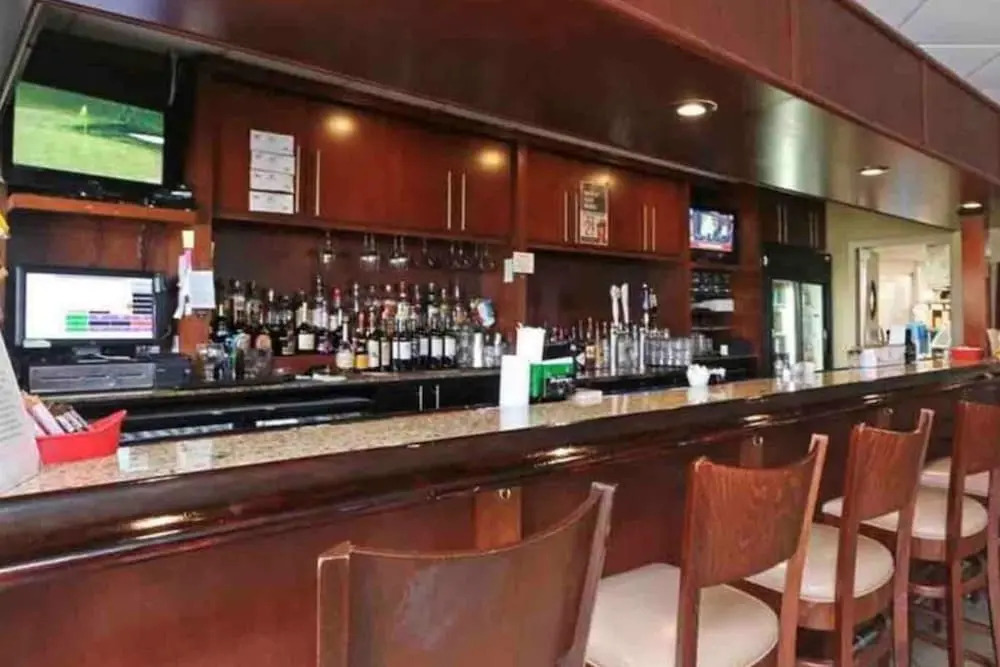 3608 Apartment with 3 swimming pools , Near Disney world.