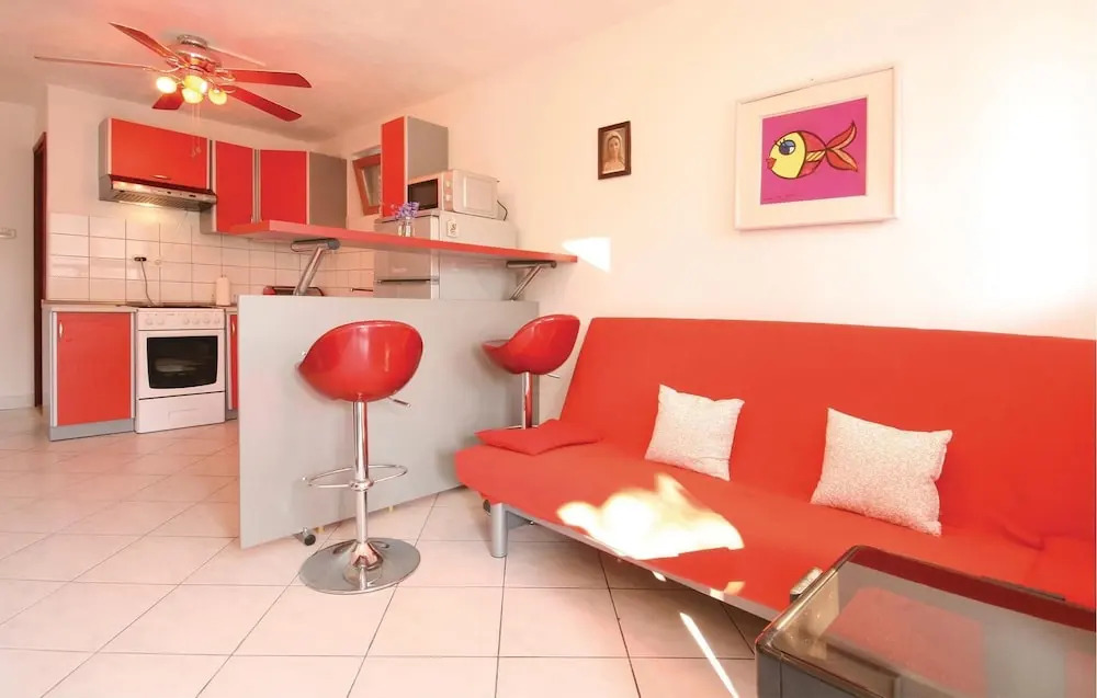 Beautiful Home in Sibenik With Wifi and 2 Bedrooms