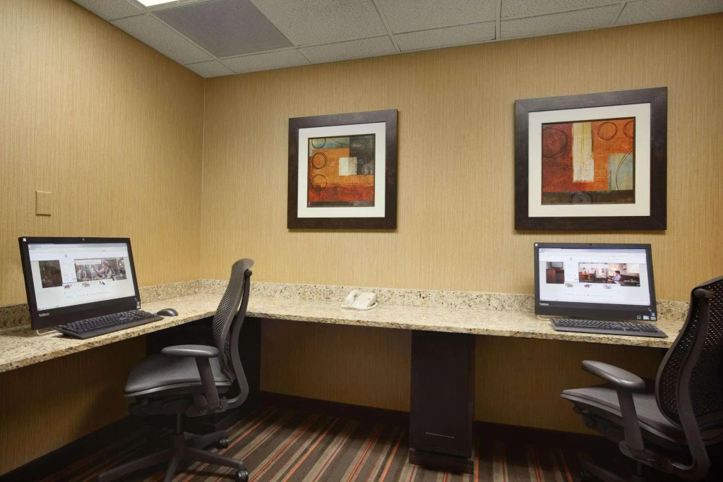 Embassy Suites by Hilton Phoenix Tempe
