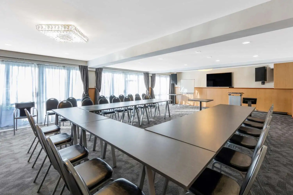 Best Western Newmarket Inn & Suites