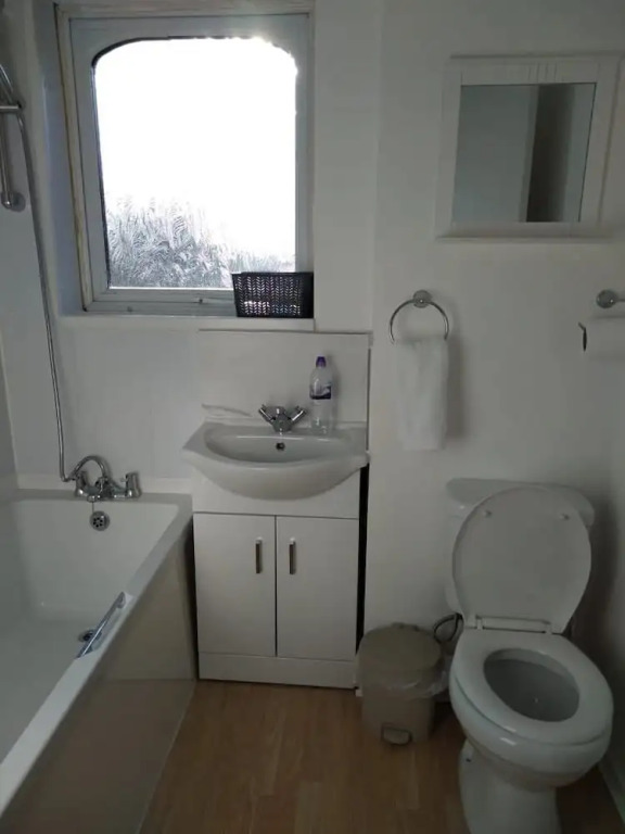 Somnus Holiday Home - Birmingham