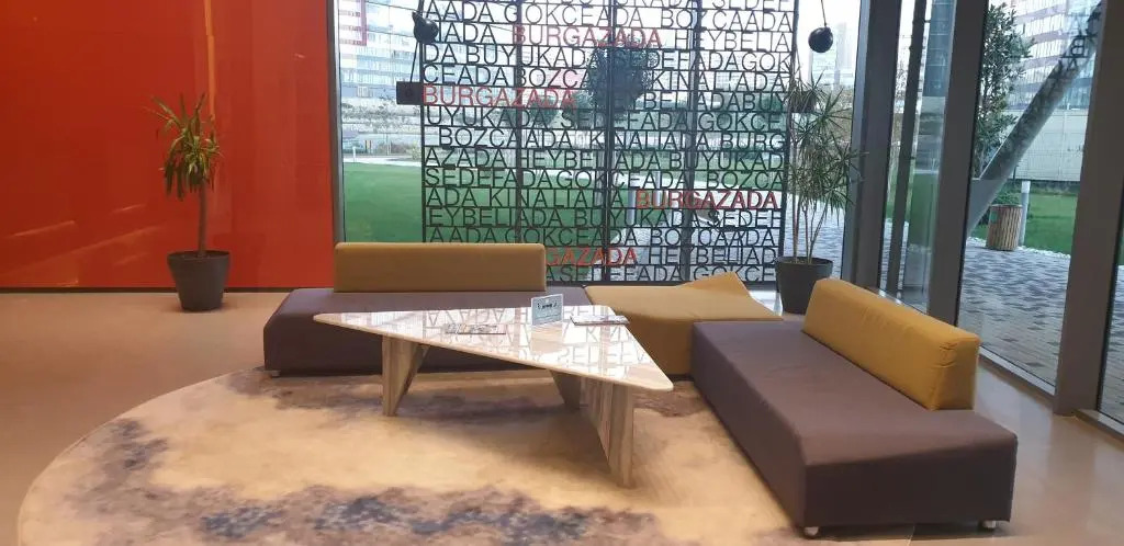 Koza Park - Luxurious Two Bedroom Duplex Apartment near Akbati mall and Istanbul Tennis Academy