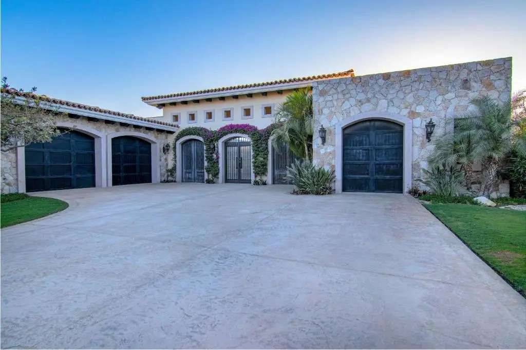 Special! 2500night for Diamante Lux 5 Bed Villa with Top AmenitiesPrivate Driver Lux Golf Cart!