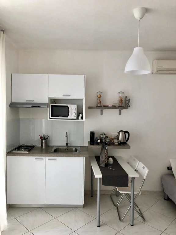 HOLIDAY FLAT Napoli Casa Vacanze Vacation Rentals